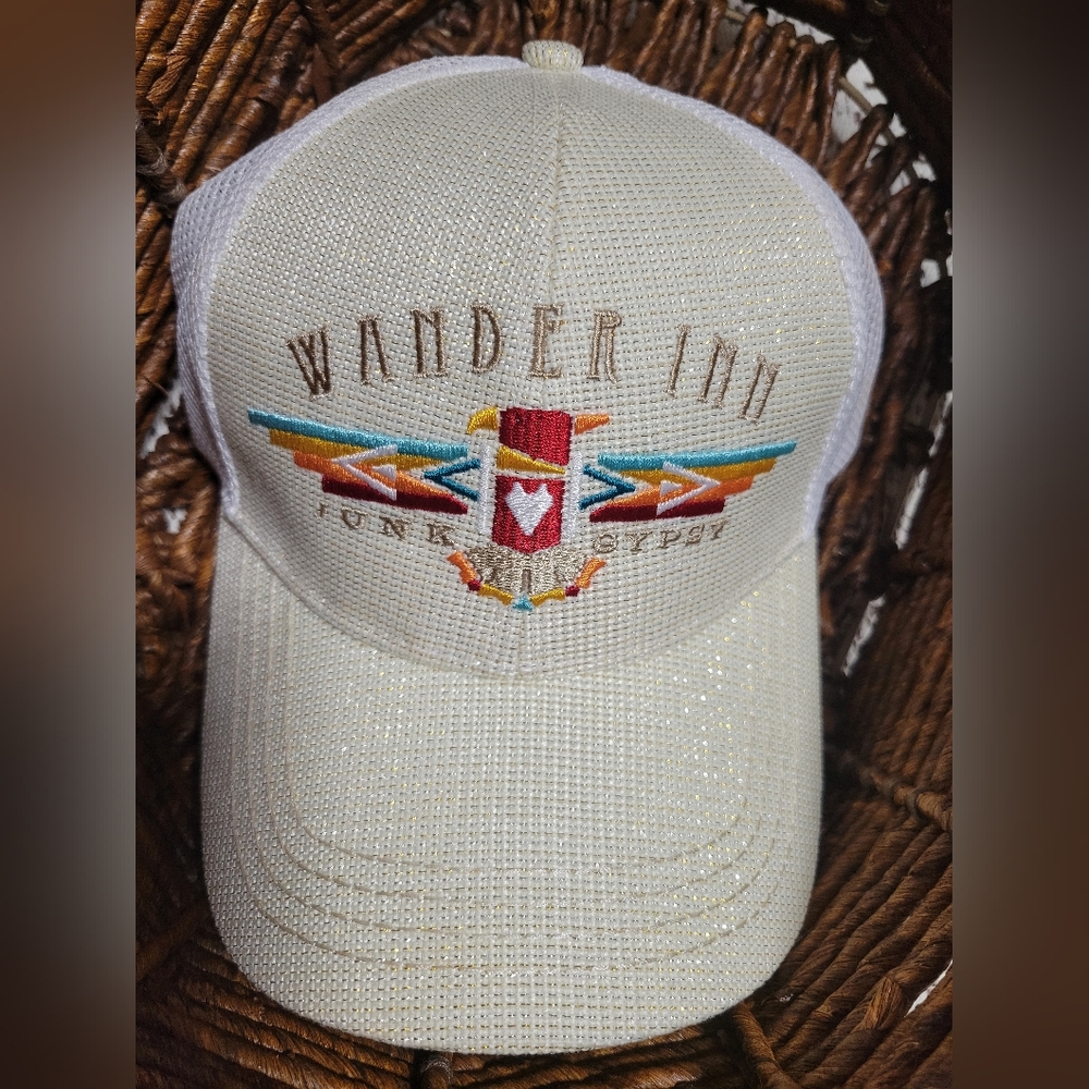 Wander Cream Embroidered Women's Hat